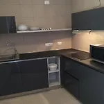 Komodo Short Stay Apartments Aparthotel 4*