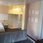 Komodo Short Stay Apartments Aparthotel