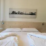 Komodo Short Stay Apartments Aparthotel 4*