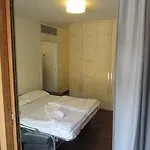 Komodo Short Stay Apartments Trento