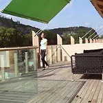 Komodo Short Stay Apartments Trento