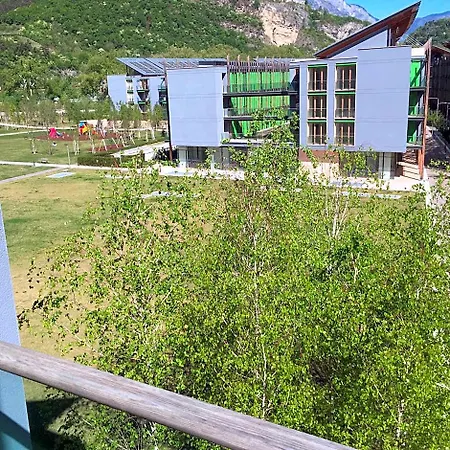Komodo Short Stay Apartments Aparthotel Trento