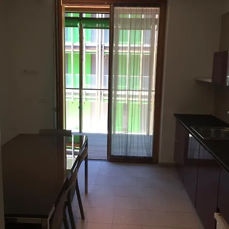 Aparthotel Komodo Short 4*