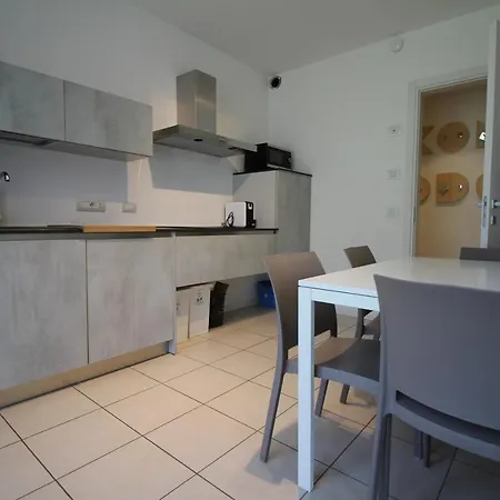 Komodo Short Stay Apartments 2* Trento