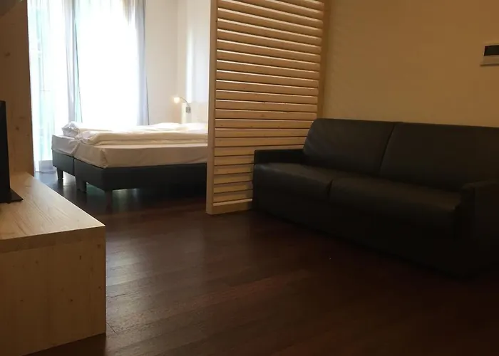 Komodo Short Aparthotel Trento