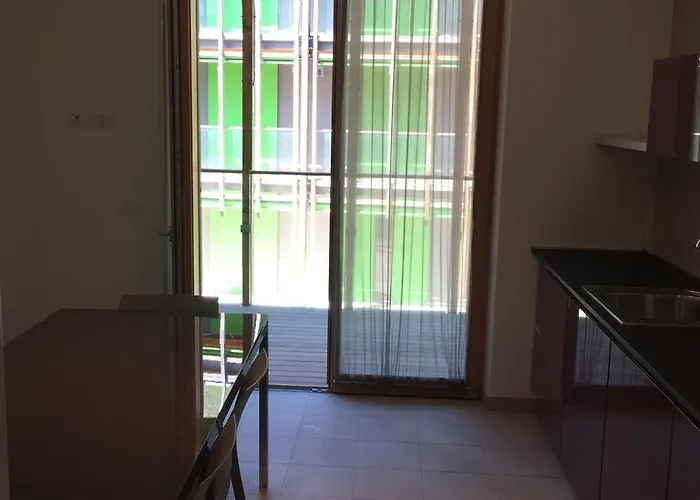 Aparthotel Komodo Short 4*