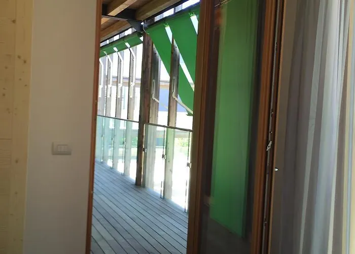 Aparthotel Komodo Short 4*