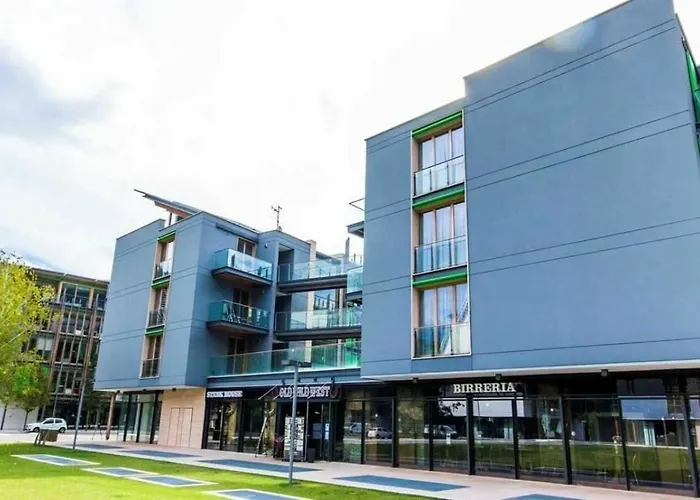 Komodo Short شقة فندقية